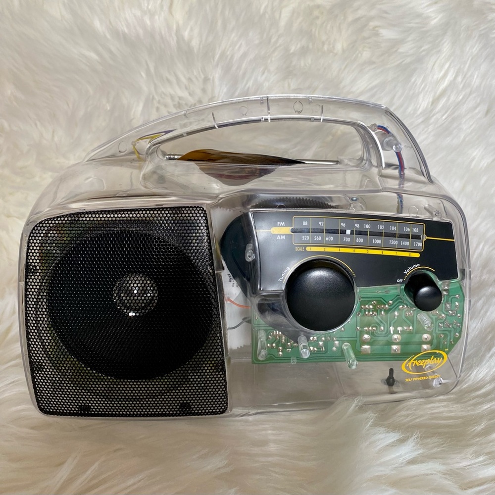Vintage Freeplay Clear Translucent Crank/Solar Power Radio.